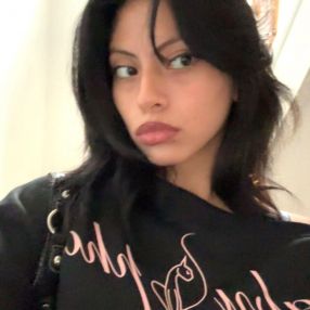 Sheila shakira, Babysitter à 's Gravenbrakel