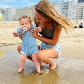 Nina, Babysitter in Lummen