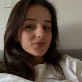 Elize, Babysit in Vorselaar