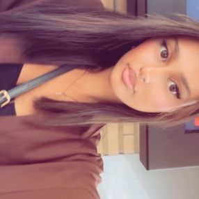 Sana, Babysitter à Farciennes