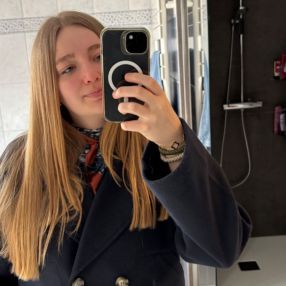 Emma, Babysit in Welkenraat