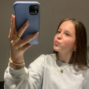 Anne-lou, Babysitter à Tessenderlo