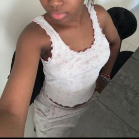 Aminata, Babysit in Oostakker