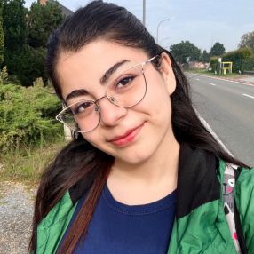 Nasrin, Babysitter à Diepenbeek