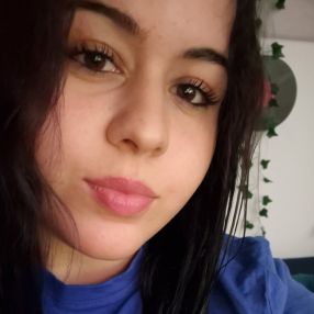 Sirine, Babysit in Temse