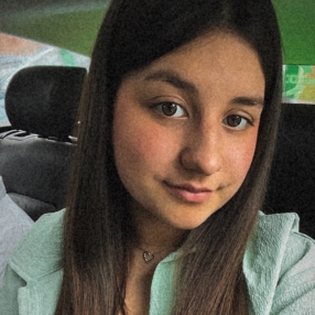 Stacy, Babysit in Sivry-Rance