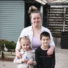 Tiffany, Gezin in Ichtegem