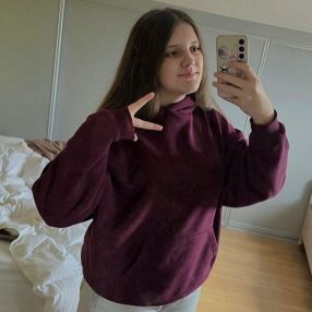 Jolien, Babysitter à Kinrooi