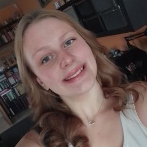 Ambre, Babysit in Crisnée