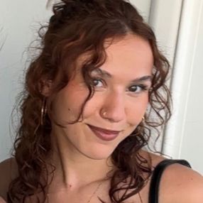 Maelle, Babysitter à Bergen