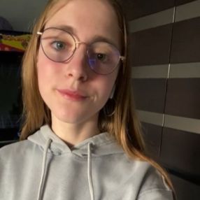 Tina, Babysitter à Zwijndrecht