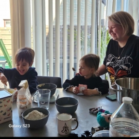 Tiffany, Babysit in Liedekerke