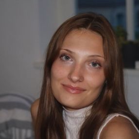Astrid, Babysit in Fernelmont