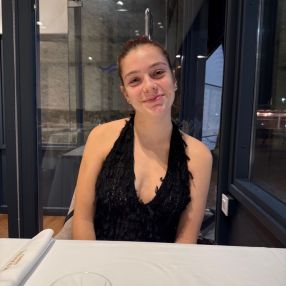 Lena, Babysitter à Sprimont