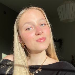 Emma, Babysitter à Langdorp