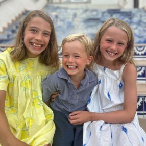 Julie, Family in Antwerpen