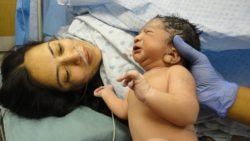 Lactancia materna, madre y bebé tras cesárea