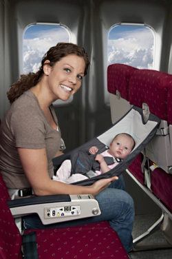 Inventos para viajar con niños pequeños en avión 4