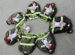 Paternidad contagiosa, 7 bomberos padres en 14 meses