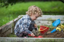 Juegos para niños de 1 a 2 años: la guía más completa para acertar