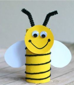 manualidades con tubos de cartón para niños, abeja