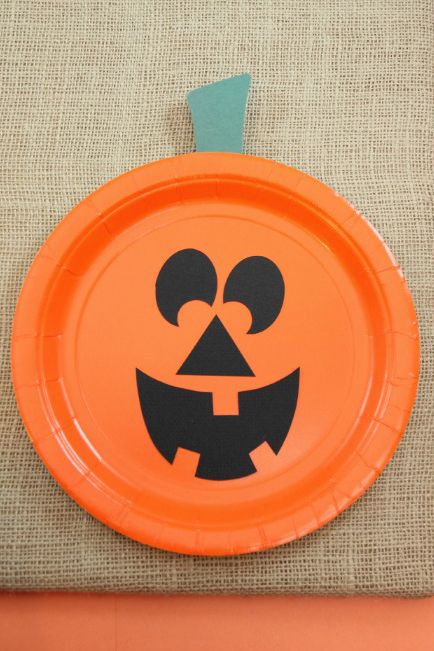 Decoración de Halloween para niños plato calabaza