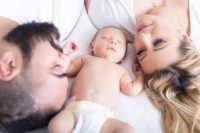 Devolución prestación por maternidad y paternidad IRPF: guía completa
