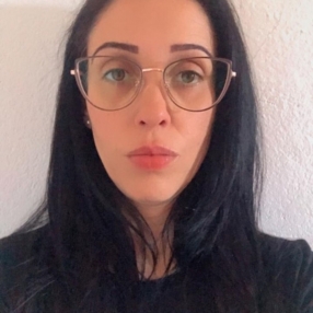 Kelly, Babá em Taubaté