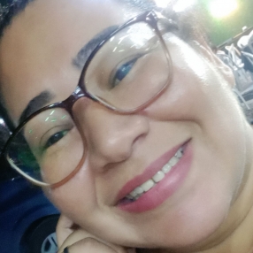 Gracy Kelly, Babysitter in Manaus