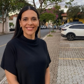 Tatiane, Babá em Piracicaba