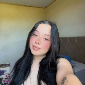 Leticia, Babá em Balneário Rincão