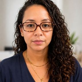 DENNYFER MONIQUE, Babysitter in Goiânia