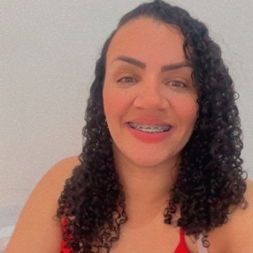 Pâmela, Babá em Niterói