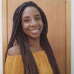 Sara, Babá em Botucatu