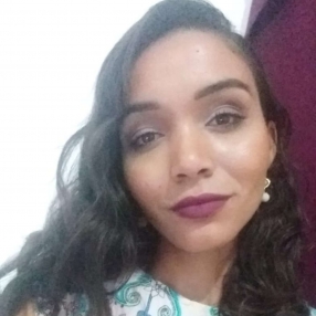 Ana CAROLINA, Babá em Planaltina