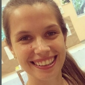Jenifer, Babá em São Paulo
