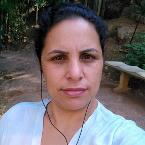 Debora, Babá em São Paulo