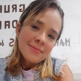 Saiury, Babysitter in Natal