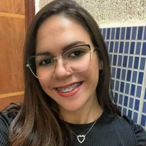 Ana Beatriz, Babá em Pontal