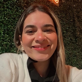 Isis janaina da Silva, Babysitter in São Paulo