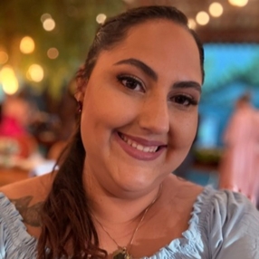 Thaís, Babá em Vinhedo