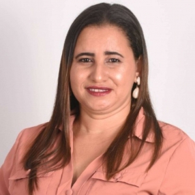 Ceiça, Babá em Macaparana