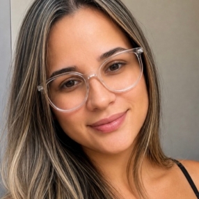 Larissa, Babysitter in Porto Seguro