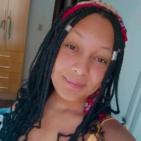 Gracielle, Babá em Botucatu