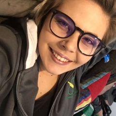 Babysitter Jessika in Poá