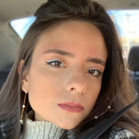 Giovana, Babá em Porto Alegre