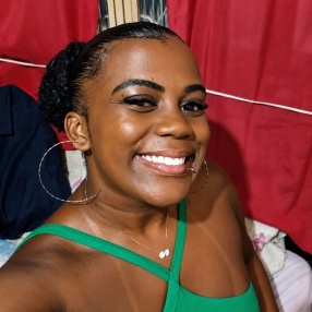 Juliana, Babá em Vassouras