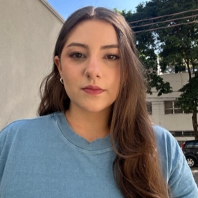 Isabela, Babysitter in São Paulo