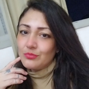 Amanda, Babá em Boituva