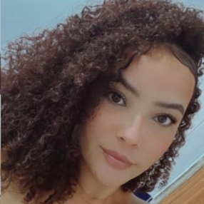 Vanessa, Babá em Vicência